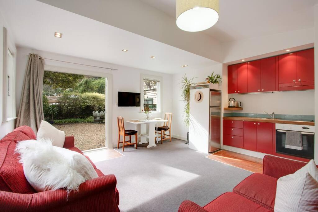 Tiny Home Big Vibes In Central Napier Luaran gambar